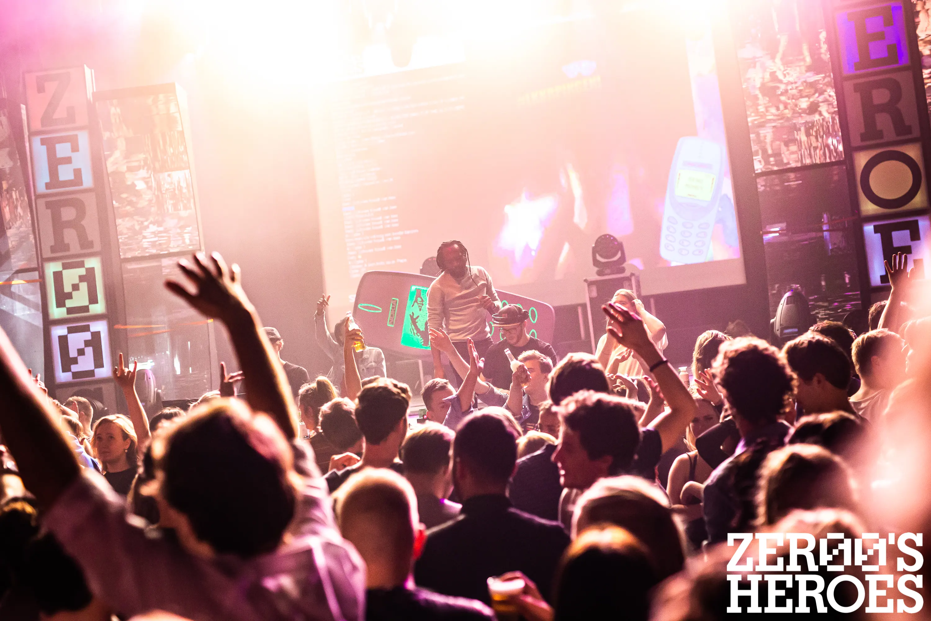 ZER00'S HEROES