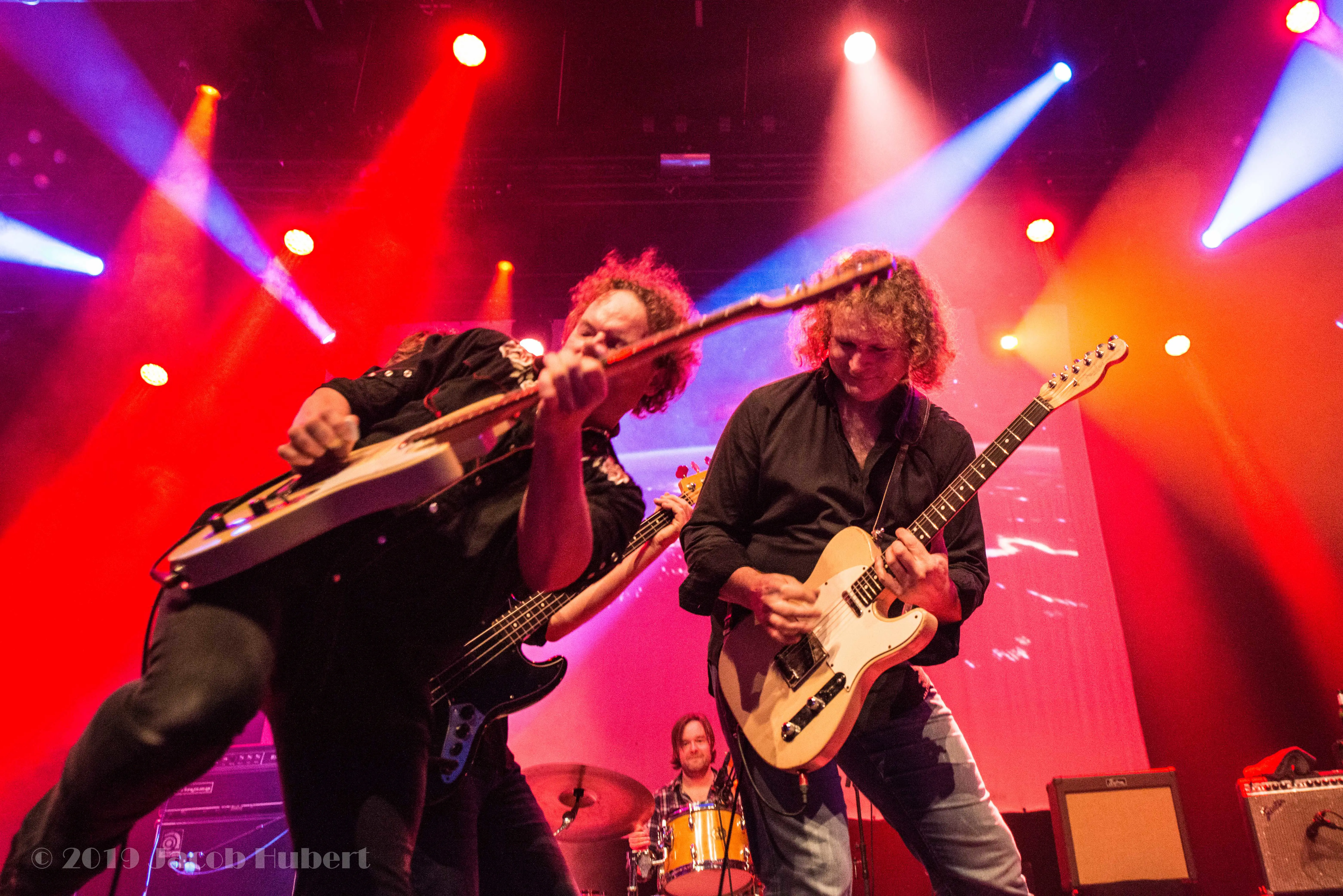 FORTUNATE SONS