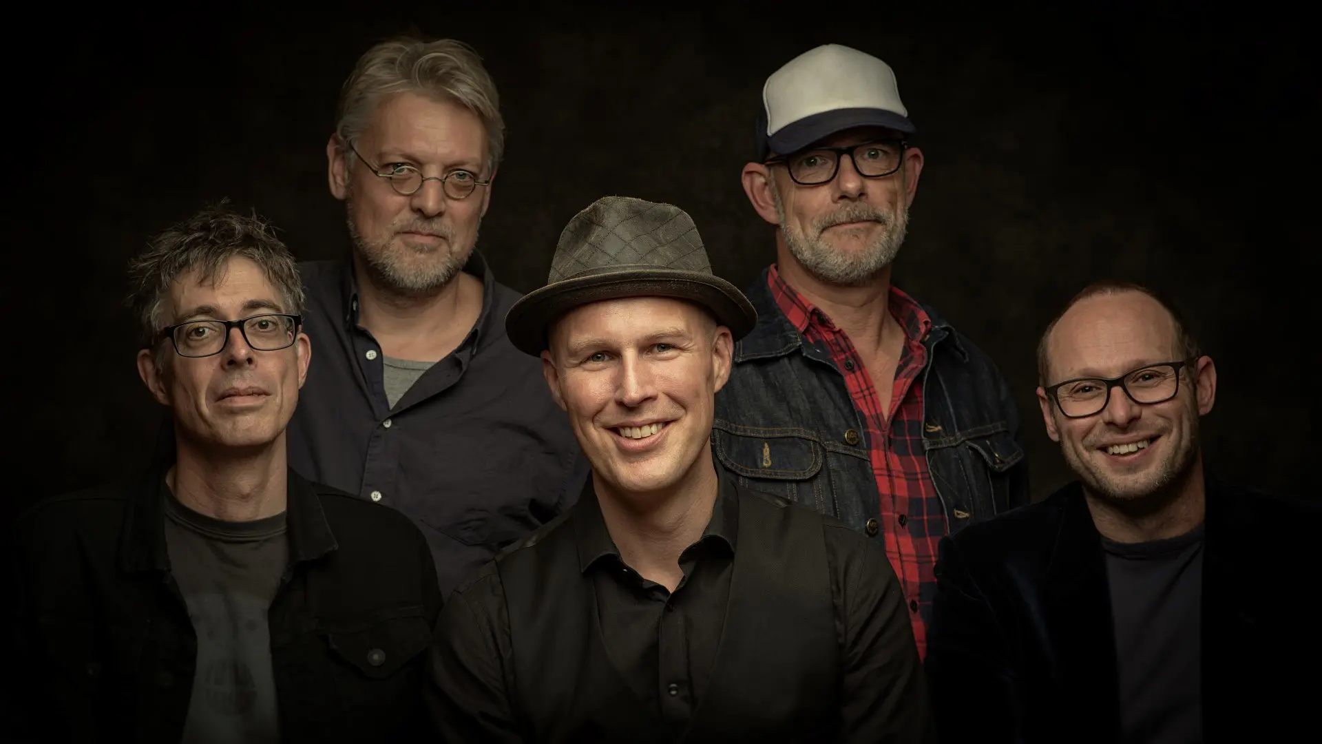THE YEARLINGS + HANS HANNEMANN