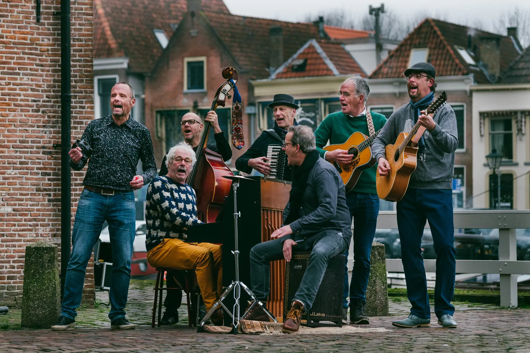 HEDON PRESENTS: MARTIN AND THE OLD COCKS / THE GUILTY PLEASURES / DJ CABRÓN