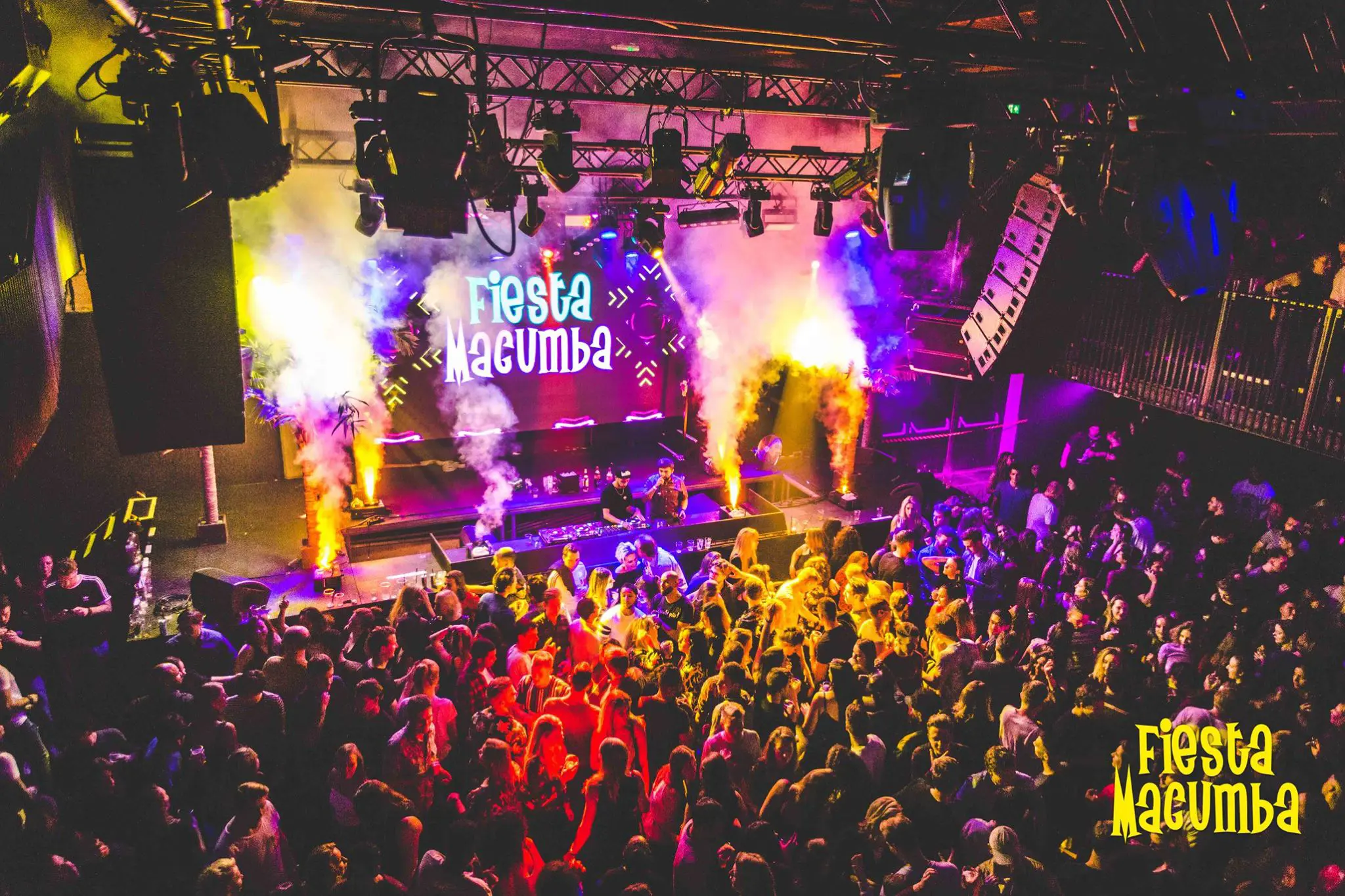 FIESTA MACUMBA