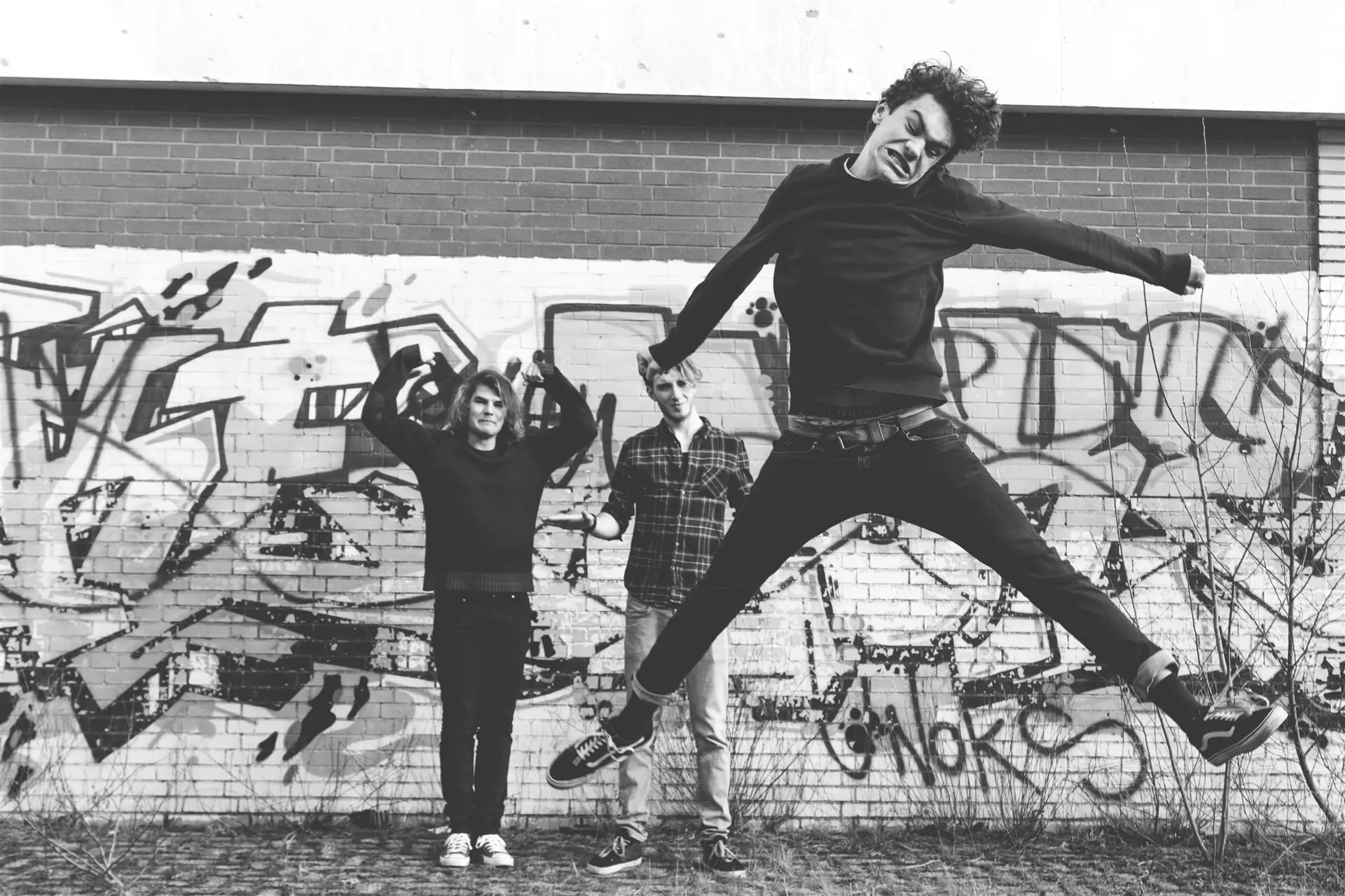 MAGNETIC SPACEMEN (ALBUMRELEASE)