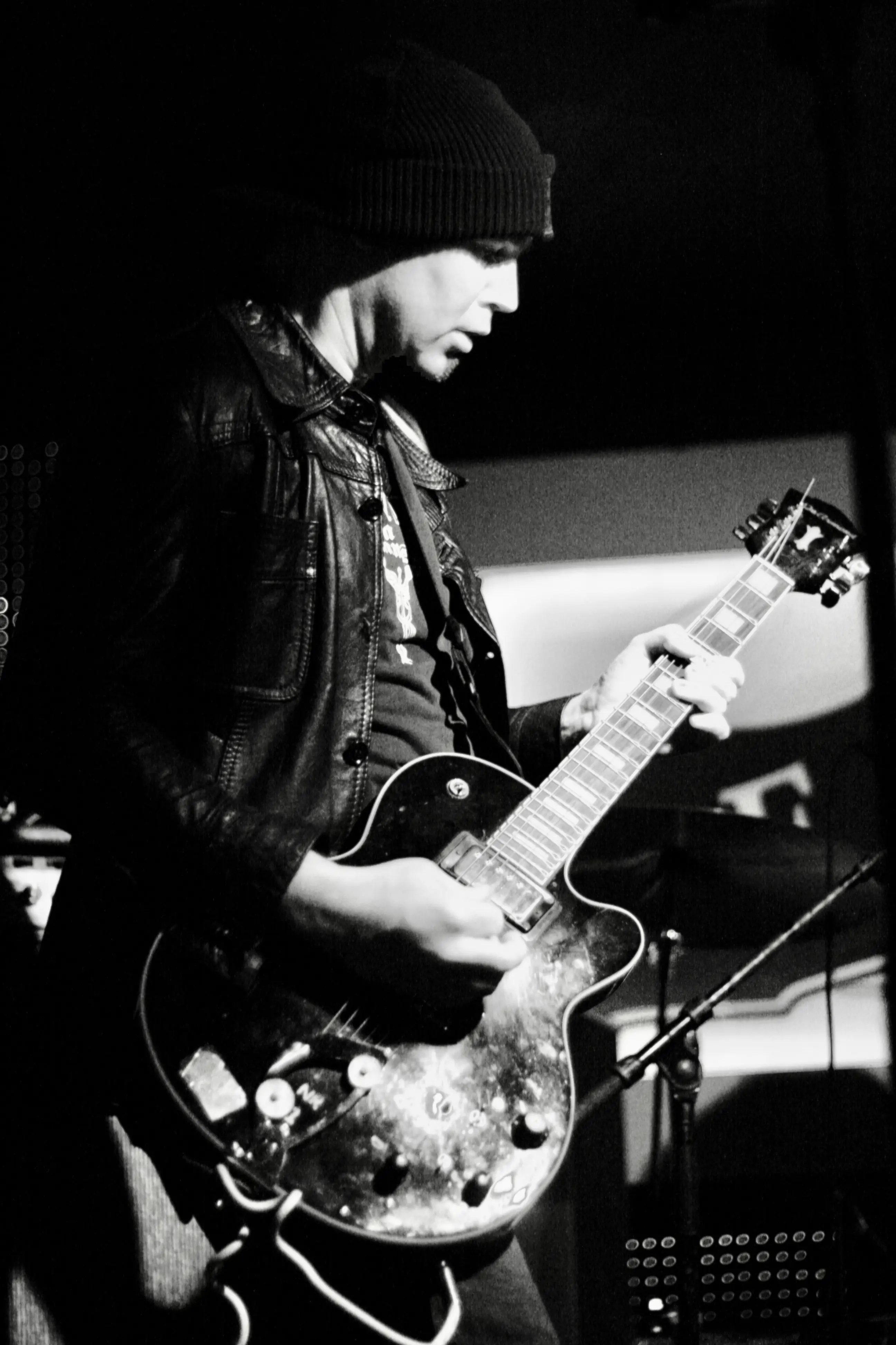 HOVIUS PLAYS PEARL JAM