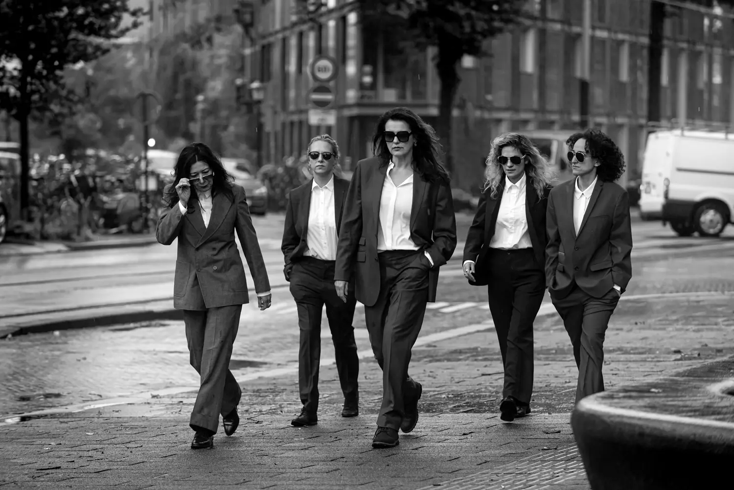 DE VERLEIDERS FEMALE